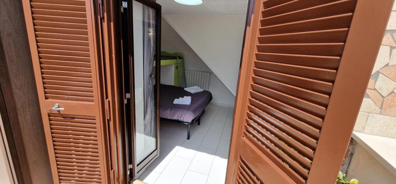 Fashion House Napoli Apartment Exterior photo